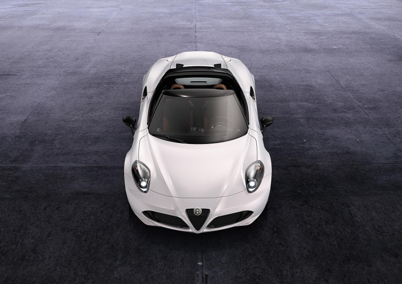 Illustration for article titled Alfa Romeo 4C Spider - This Is It